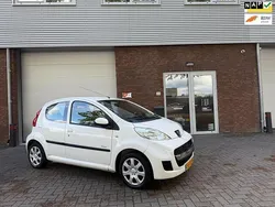 Wit Gebruikt 2011 Peugeot 107 Hatchback | € 1.499 (Super prijs)
