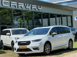 Wit Gebruikt 2023 Chrysler Pacifica SUV | € 76.900 (Super prijs)