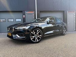 Zwart Gebruikt 2021 Volvo S60 Sedan | € 27.950 (Eerlijke prijs)