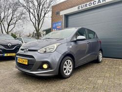 Grijs Gebruikt 2016 Hyundai i10 Comfort Hatchback | € 5.950 (Eerlijke prijs)