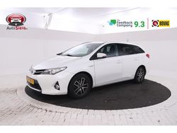 Wit Gebruikt 2015 Toyota Auris Stationwagen | € 8.250 (Super prijs)
