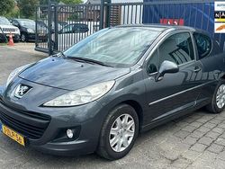 Grijs Gebruikt 2013 Peugeot 207 Access Hatchback | € 2.988 (Goede deal)