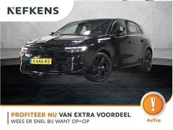 Zwart Gebruikt 2023 Opel Astra Hatchback | € 24.820 (Eerlijke prijs)