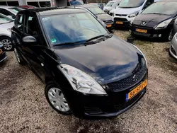Zwart, metallic lak Gebruikt 2011 Suzuki Swift Comfort Hatchback | € 5.950 (Eerlijke prijs)