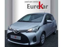 Grijs Gebruikt 2016 Toyota Yaris Active Sedan | € 9.390
