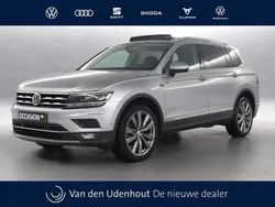 Grijs, metallic lak Gebruikt 2020 VW Tiguan Allspace Highline SUV | € 34.990 (Eerlijke prijs)
