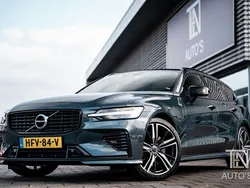 Blauw Gebruikt 2021 Volvo V60 R-Design Stationwagen | € 34.910 (Eerlijke prijs)