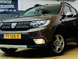 Bruin Gebruikt 2017 Dacia Sandero Stepway Ambiance Hatchback | € 8.500 (Goede deal)