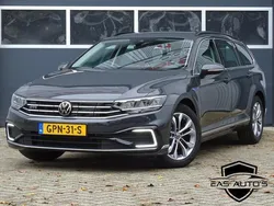 Grijs Gebruikt 2021 VW Passat Business Stationwagen | € 27.950 (Eerlijke prijs)