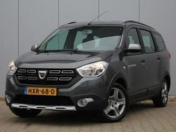 Grijs Gebruikt 2018 Dacia Lodgy Lauréate MPV | € 10.499 (Iets duurder)