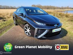 Zwart Gebruikt 2017 Toyota Mirai Executive Sedan | € 25.950