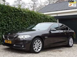 Bruin Gebruikt 2014 BMW 520 Sedan | € 13.950 (Eerlijke prijs)