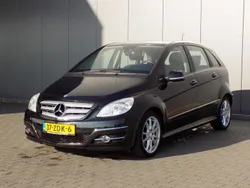 Zwart Gebruikt 2011 Mercedes B160 Business MPV | € 4.900 (Goede deal)