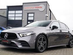 Grijs Gebruikt 2018 Mercedes A180 Business Hatchback | € 19.895 (Eerlijke prijs)