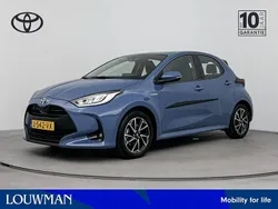 Blauw Gebruikt 2020 Toyota Yaris Hybrid Hatchback | € 20.950 (Eerlijke prijs)