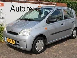 Grijs Gebruikt 2005 Daihatsu Cuore Hatchback | € 3.500 (Iets duurder)