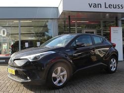 Zwart Gebruikt 2018 Toyota C-HR+ SUV | € 16.890