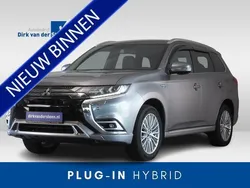 Grijs Gebruikt 2021 Mitsubishi Outlander Intense+ SUV | € 25.450 (Eerlijke prijs)