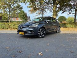 Grijs Gebruikt 2017 Renault Clio IV Intens Hatchback | € 8.750 (Eerlijke prijs)