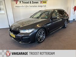 Grijs, metallic lak Gebruikt 2021 BMW 520 Executive Stationwagen | € 41.950 (Iets duurder)