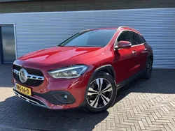 Rood Gebruikt 2020 Mercedes GLA180 SUV | € 28.900 (Super prijs)