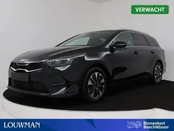 Zwart, metallic lak Gebruikt 2025 Kia Ceed Sportswagon 2 Stationwagen | € 31.950 (Duur)
