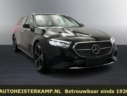 Zwart Gebruikt 2024 Mercedes 220 Avantgarde Stationwagen | € 65.950