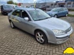 Gebruikt 2005 Ford Mondeo | € 550