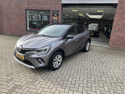 Grijs Gebruikt 2021 Renault Captur Intens SUV | € 17.950 (Eerlijke prijs)