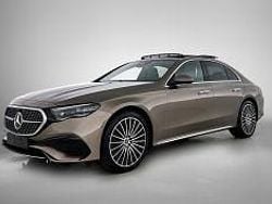 Velvetbruin metaalkleur metallic Nieuw 2025 Mercedes 300 Sport Edition Sedan | € 83.399 (Goede deal)