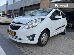 Wit Gebruikt 2011 Chevrolet Spark LS Hatchback | € 2.795 (Eerlijke prijs)