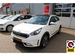 Wit Gebruikt 2017 Kia Niro First Edition SUV | € 14.950 (Eerlijke prijs)