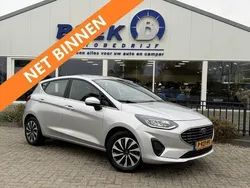 Grijs Gebruikt 2022 Ford Fiesta Titanium Hatchback | € 15.895 (Eerlijke prijs)
