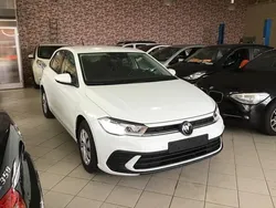 Wit Gebruikt 2024 VW Polo Edition Hatchback | € 21.500 (Goede deal)