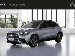 Grijs, metallic lak Nieuw 2025 Mercedes GLA250 Business SUV | € 56.478