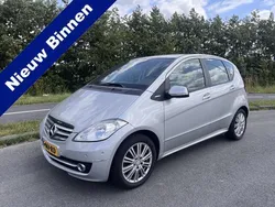 Grijs Gebruikt 2010 Mercedes A160 Elegance MPV | € 4.945 (Eerlijke prijs)