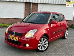 Rood Gebruikt 2006 Suzuki Swift Exclusive Hatchback | € 3.250 (Iets duurder)