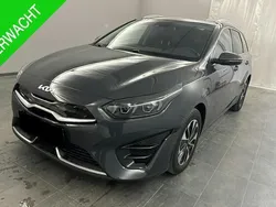 Grijs, metallic lak Gebruikt 2022 Kia Ceed Sportswagon Stationwagen | € 22.750 (Eerlijke prijs)