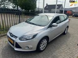 Grijs Gebruikt 2011 Ford Focus Titanium Stationwagen | € 3.995 (Goede deal)