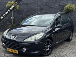 Zwart Gebruikt 2005 Peugeot 307 Stationwagen | € 1.495 (Eerlijke prijs)