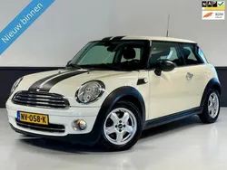 Wit Gebruikt 2009 Mini ONE Hatchback | € 3.880 (Eerlijke prijs)
