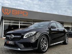 Zwart (metallic) Gebruikt 2017 Mercedes GLA45 AMG AMG SUV | € 28.800 (Goede deal)