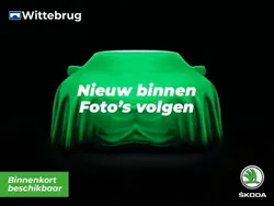 Zwart Gebruikt 2023 Skoda Octavia Business Line Stationwagen | € 25.950 (Eerlijke prijs)