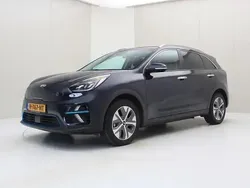 Blauw, metallic lak Gebruikt 2020 Kia e-Niro 2 SUV | € 18.500 (Goede deal)