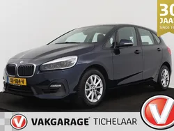Blauw Gebruikt 2019 BMW 218 Executive Stationwagen | € 17.399 (Goede deal)
