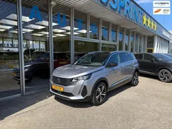 Zilver Gebruikt 2024 Peugeot 5008 GT-line MPV | € 32.999 (Eerlijke prijs)