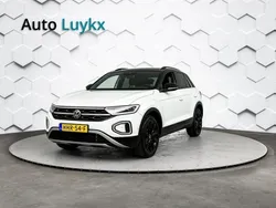 Wit Gebruikt 2023 VW T-Roc Style SUV | € 29.940 (Eerlijke prijs)