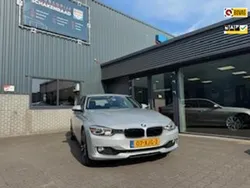 Grijs Gebruikt 2012 BMW 320 Executive Sedan | € 11.950 (Eerlijke prijs)
