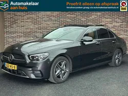 Grijs Gebruikt 2023 Mercedes E300 AMG line Sedan | € 51.495 (Super prijs)