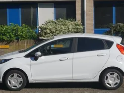 Wit Gebruikt 2016 Ford Fiesta Style Hatchback | € 5.950 (Eerlijke prijs)